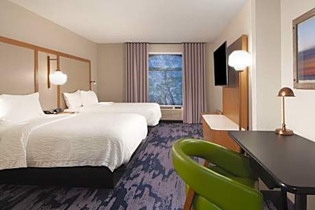 Double Queen Room