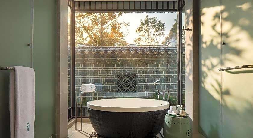 Banyan Tree Yangshuo Hotel