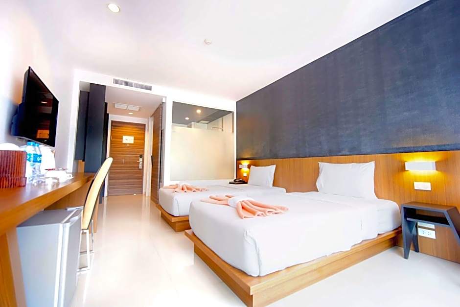 Phoenix Grand Patong