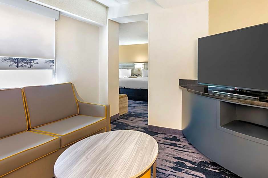 Best Western Plus Beckley Inn