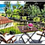 Albouro seafront apartments