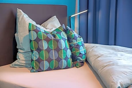 Single Room with Shared Bathroom