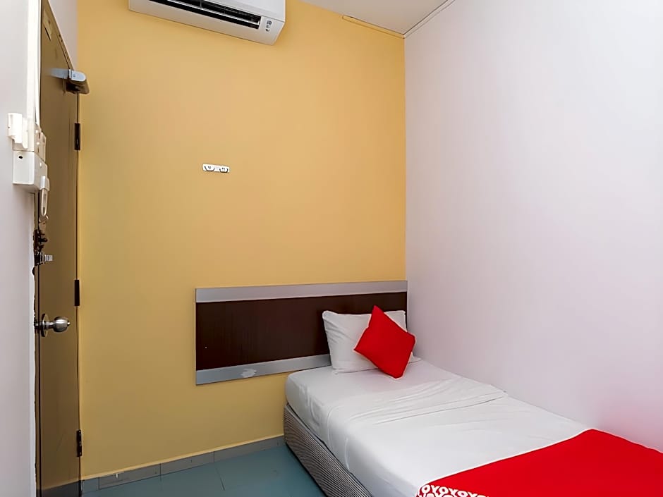 Super OYO 44036 Hotel De Perdana Hill