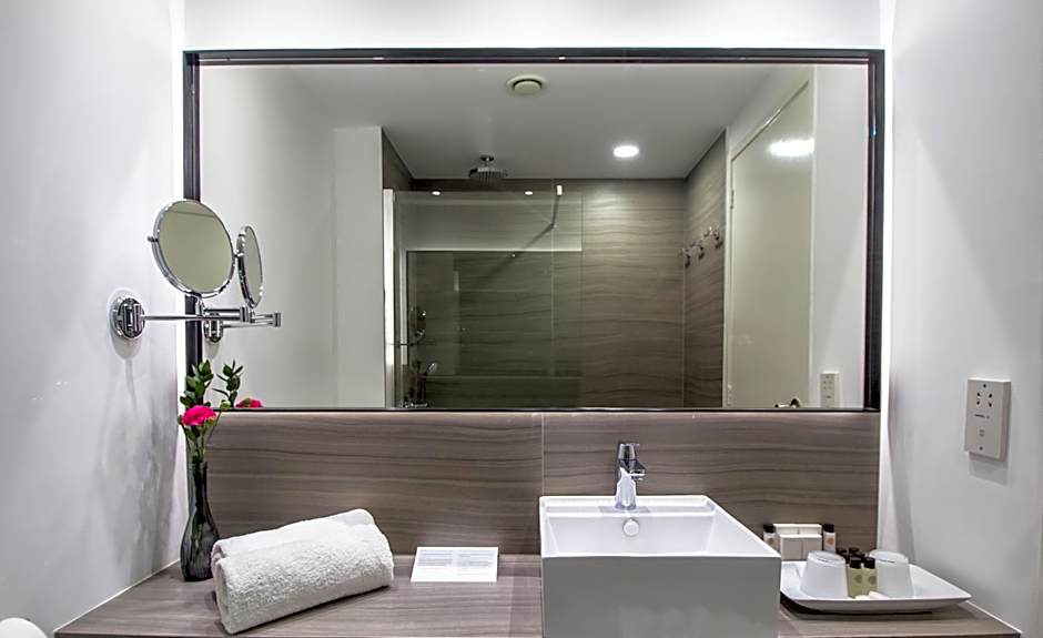 Crystal Springs Beach Hotel