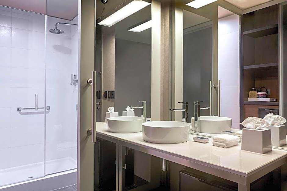 Aloft Montevideo Hotel