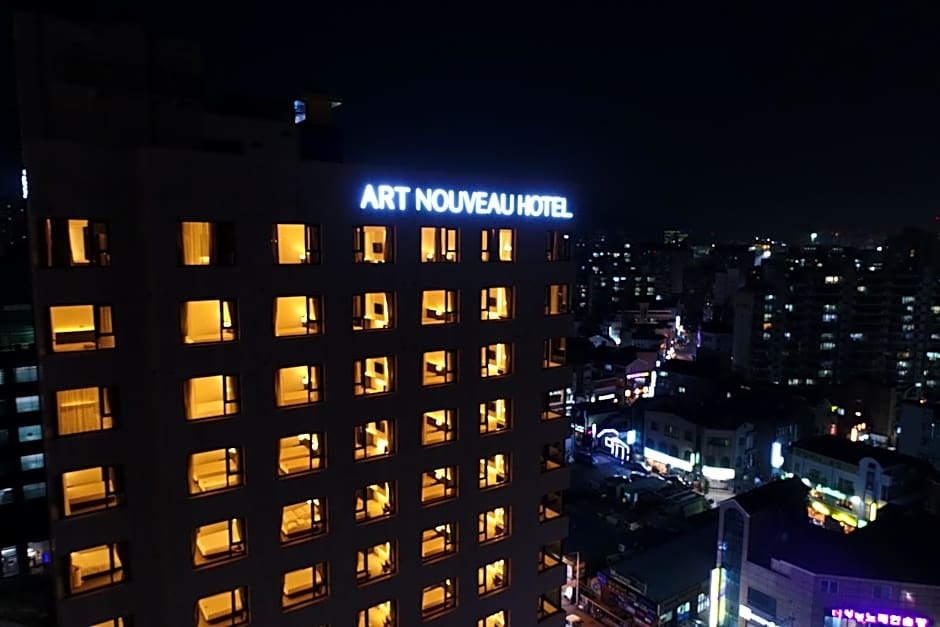 Geoje Artnouveau Suite Hotel