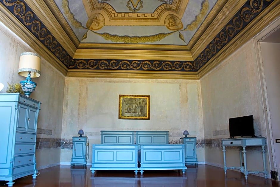 Palazzo Bernardini B & B