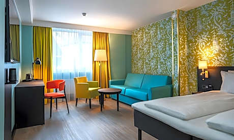 Standard Family Room