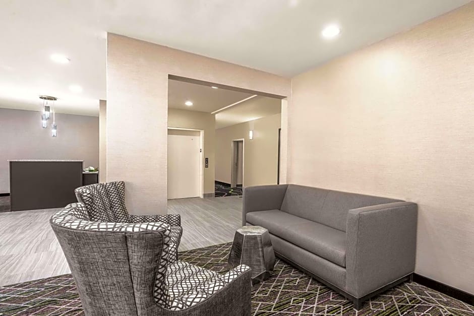 La Quinta Inn & Suites by Wyndham Rome