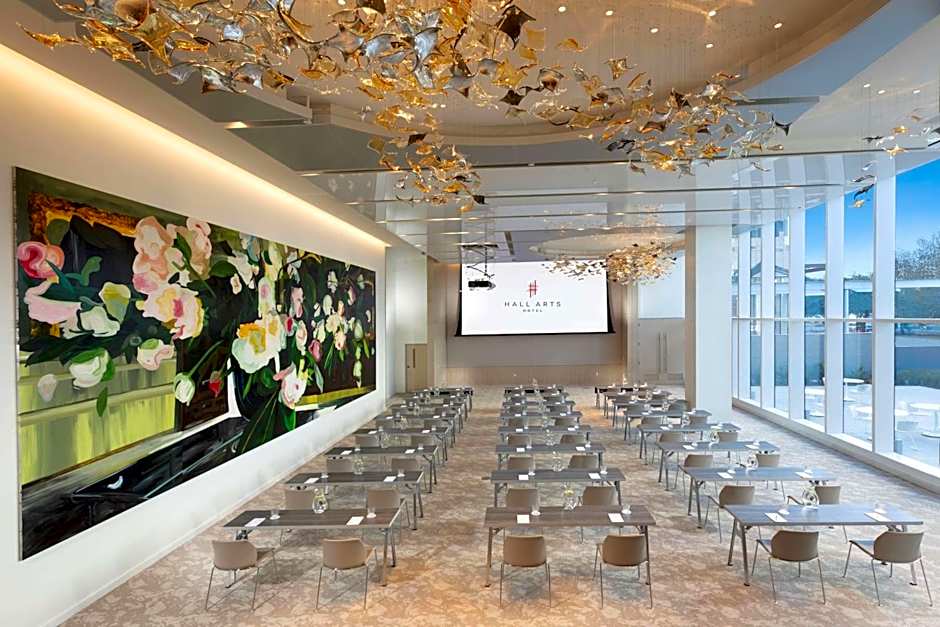 HALL Arts Hotel, Dallas, Autograph Collection