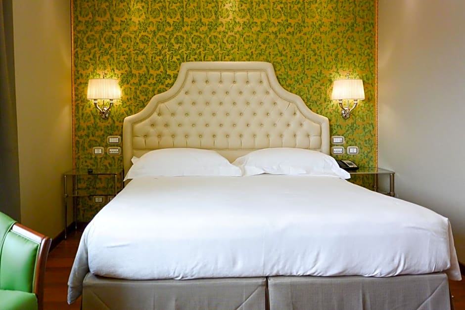 Hotel Santa Chiara