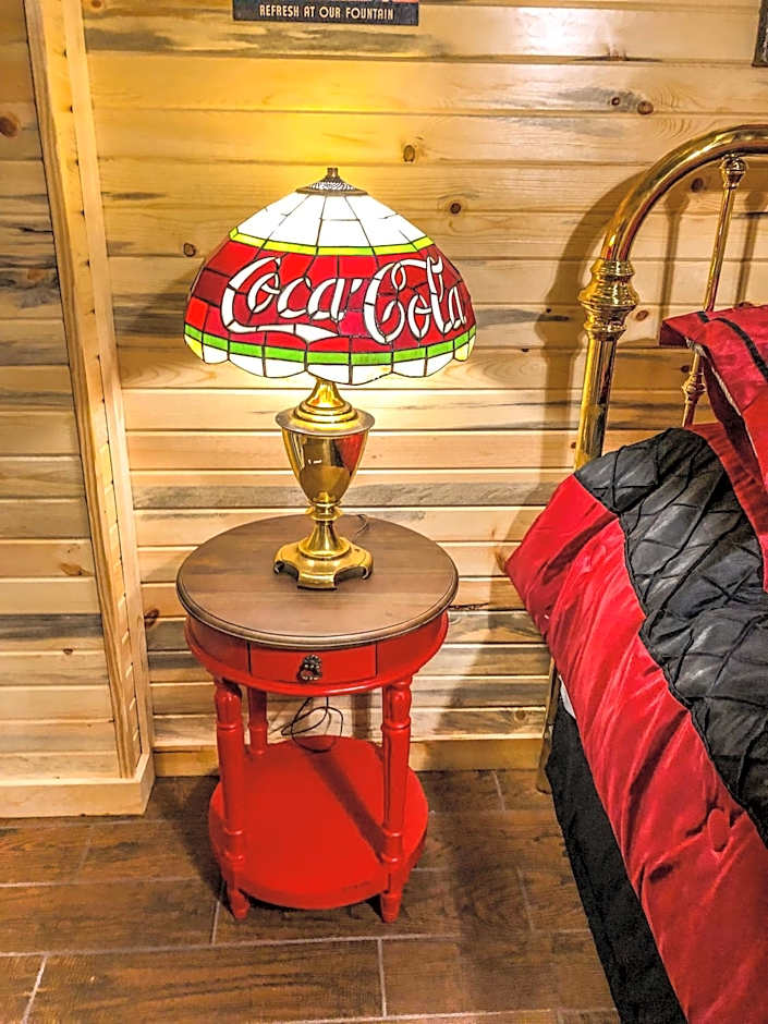 Samantha's Timber Inn