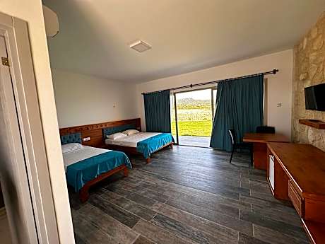 Suite Partial Sea View