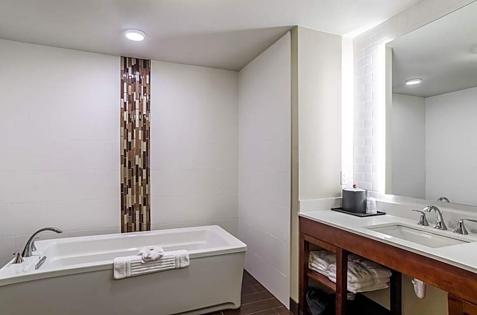 Comfort Suites Loveland Johnstown