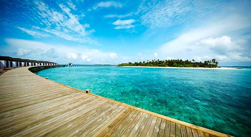 ROBINSON NOONU - All Inclusive                                                            