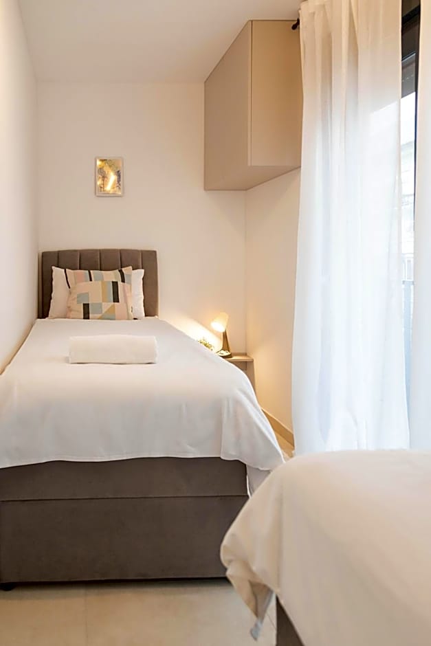 Modern City Residences - Free Private Parking