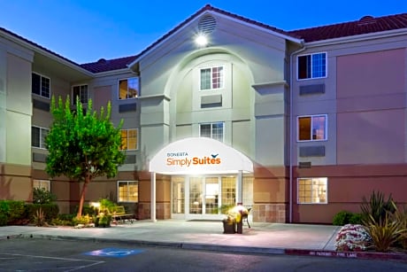 Sonesta Simply Suites Silicon Valley Santa Clara