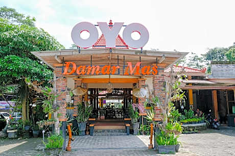 OYO 563 Damar Mas Resort Lereng Kelud