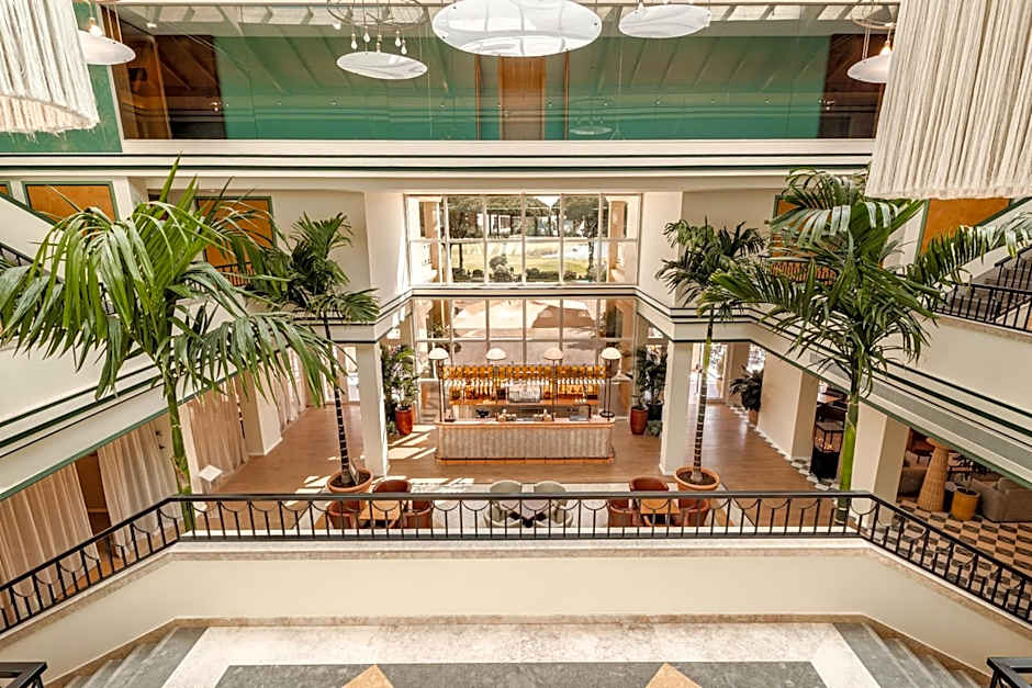 Onyria Quinta da Marinha Hotel
