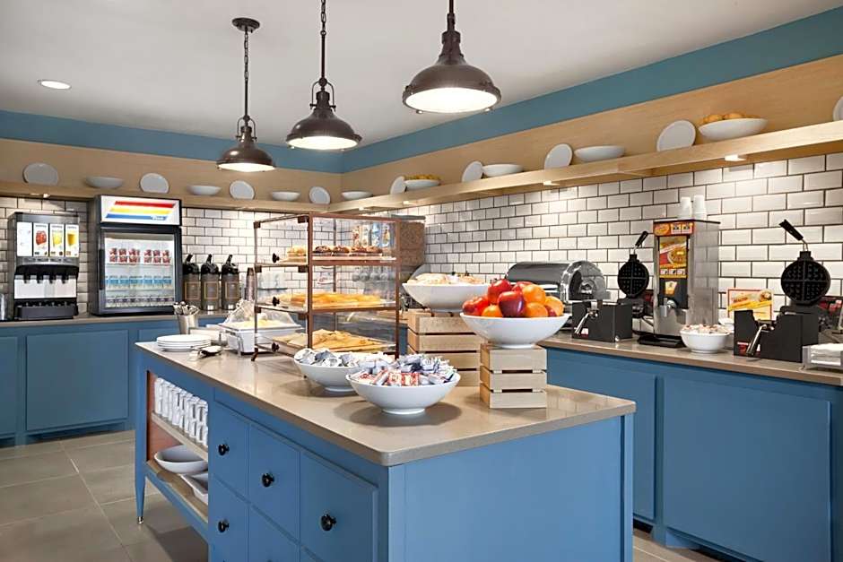 Country Inn & Suites by Radisson, Enid, OK