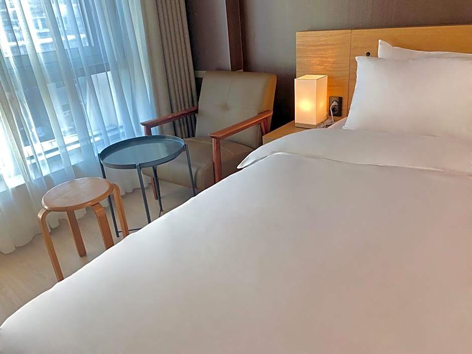 Chungchoho Best Hotel