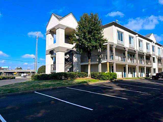 Studio 6 Suites Norcross, GA