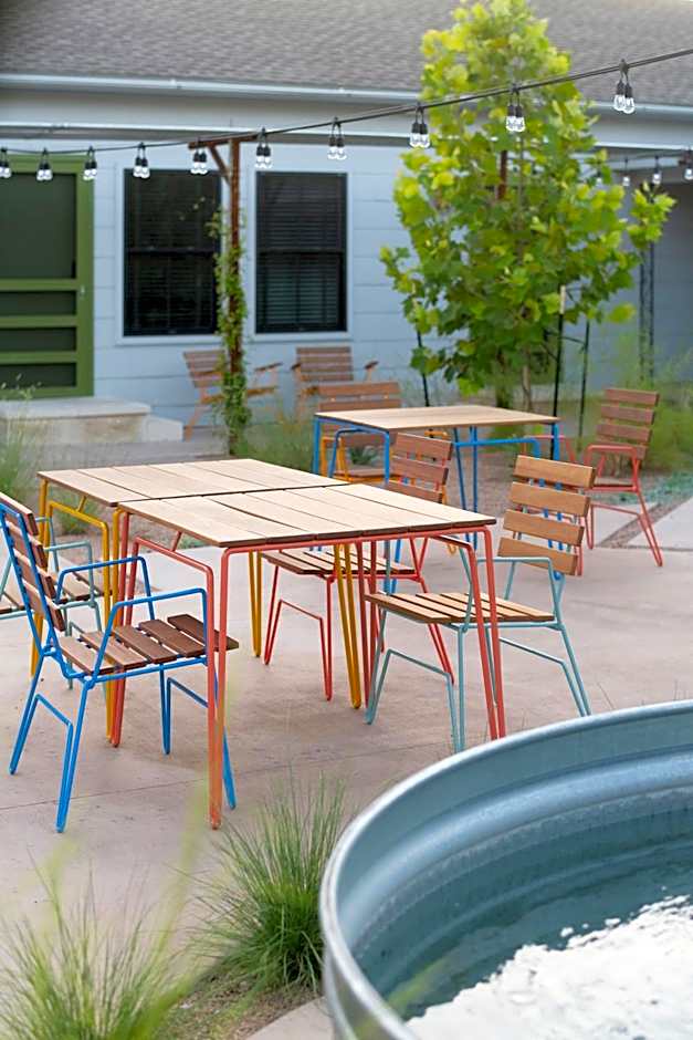 Talbot Commons Hotel