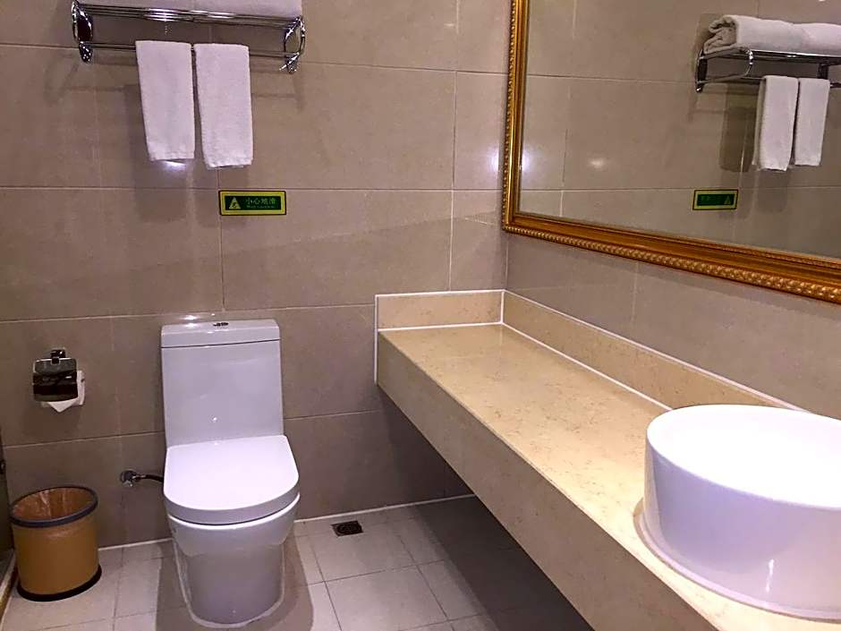 Vienna International Hotel Changsha Yuelushan West Bus Metro Station