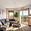 HH 207 Ski-InOut Sunrise Views Village Steps Sleeps 4
