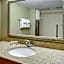 La Quinta Inn & Suites by Wyndham Minneapolis-Minnetonka