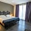 Black Hotel
