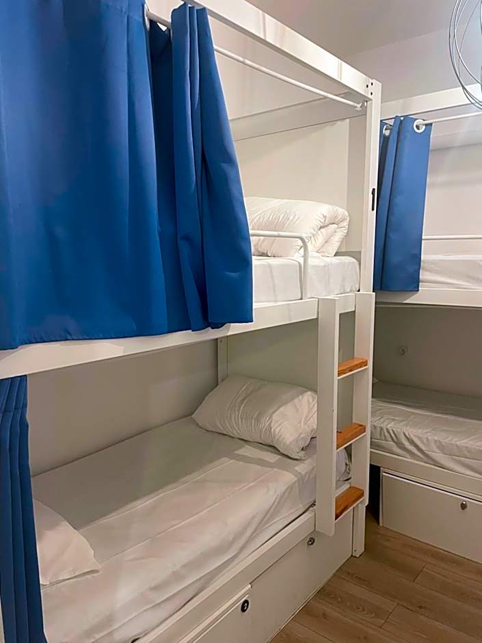 Le Couvent - Hostel