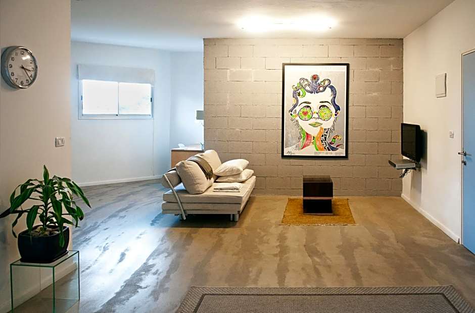 G38 Rental Apartment Building
