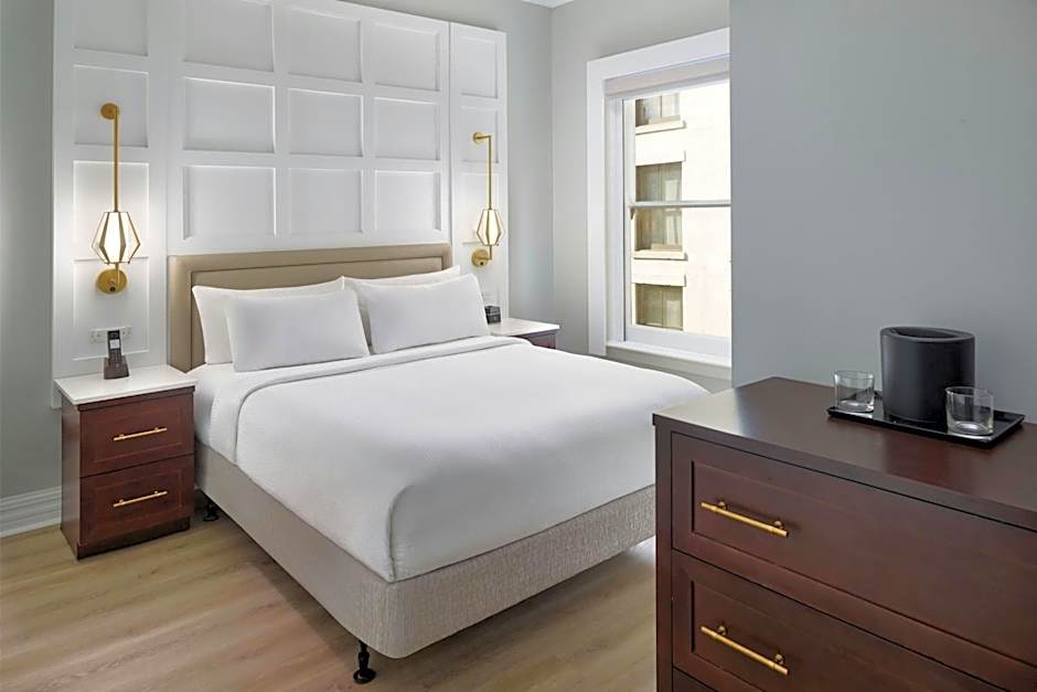 Courtyard by Marriott New Orleans French Quarter/Iberville