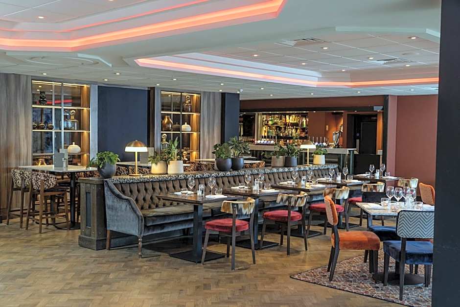 Hampshire Court Hotel & Spa