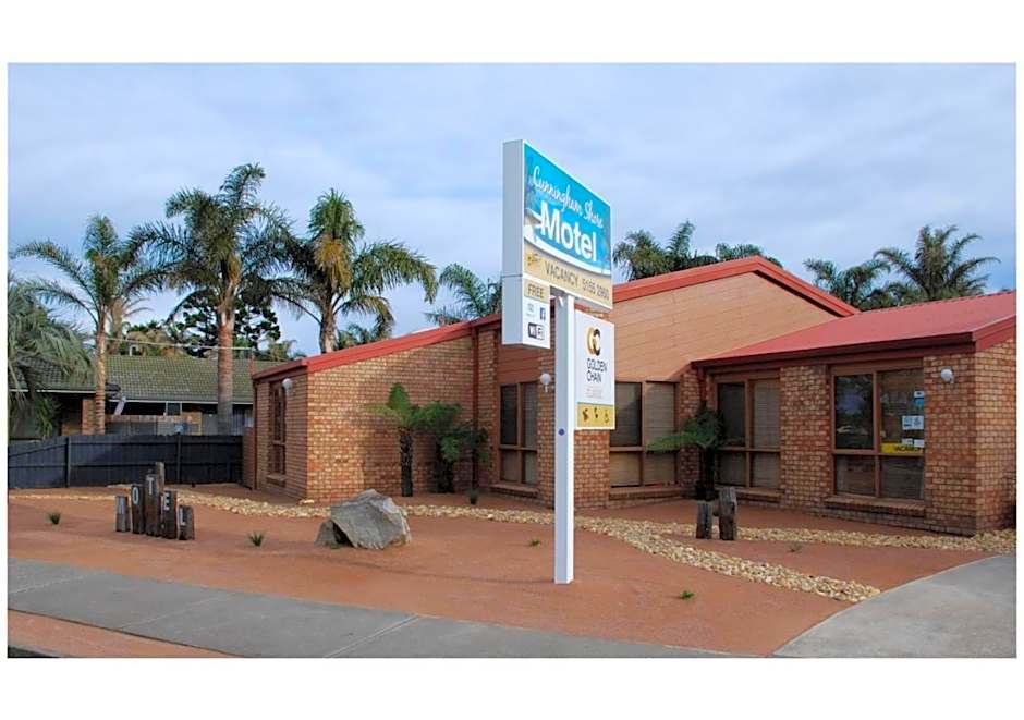 Cunningham Shore Motel