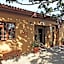 Treetops Guesthouse