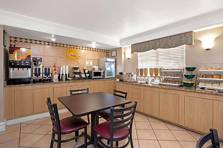 La Quinta Inn & Suites by Wyndham El Paso Lomaland