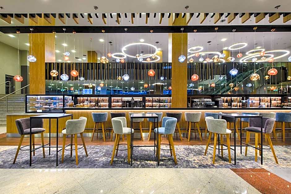 Courtyard by Marriott Warsaw Airport