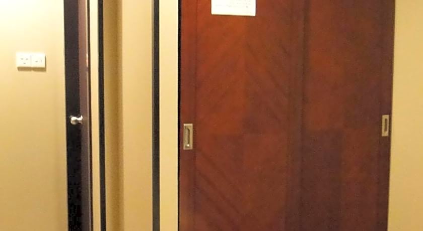 Hotel Sadong 88