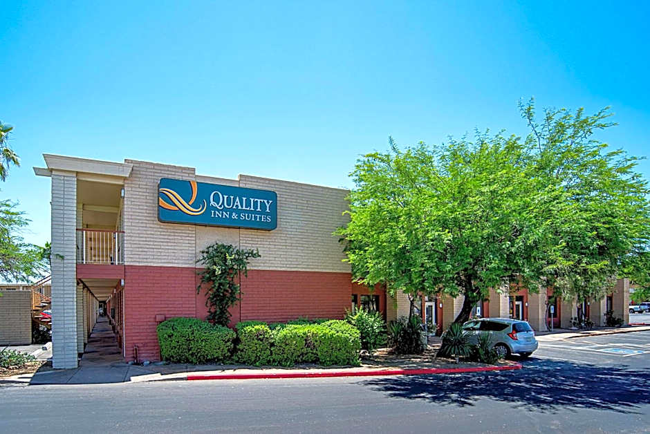 Quality Inn & Suites Phoenix NW - Sun City