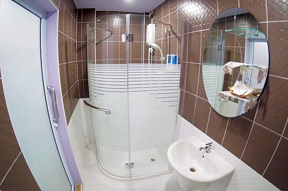 Pan Din Boutique Guest House