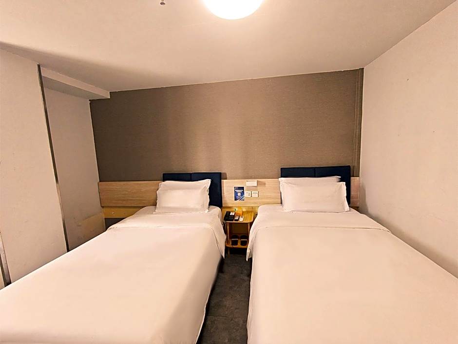 7 Days Hotel Shen zhen Luo hu Port East Gate International Trade Store