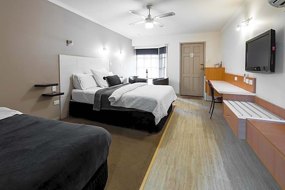 castlemaine colonial motel