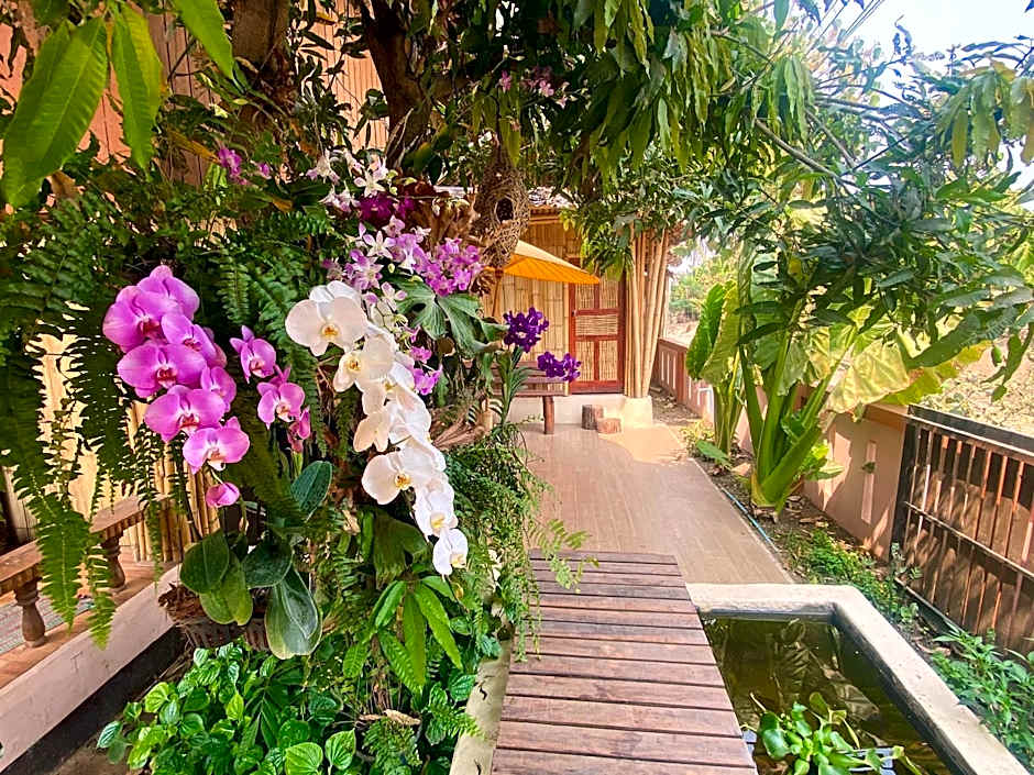 Ban Rai Jai Chaem - Spa Cafe & Homestay