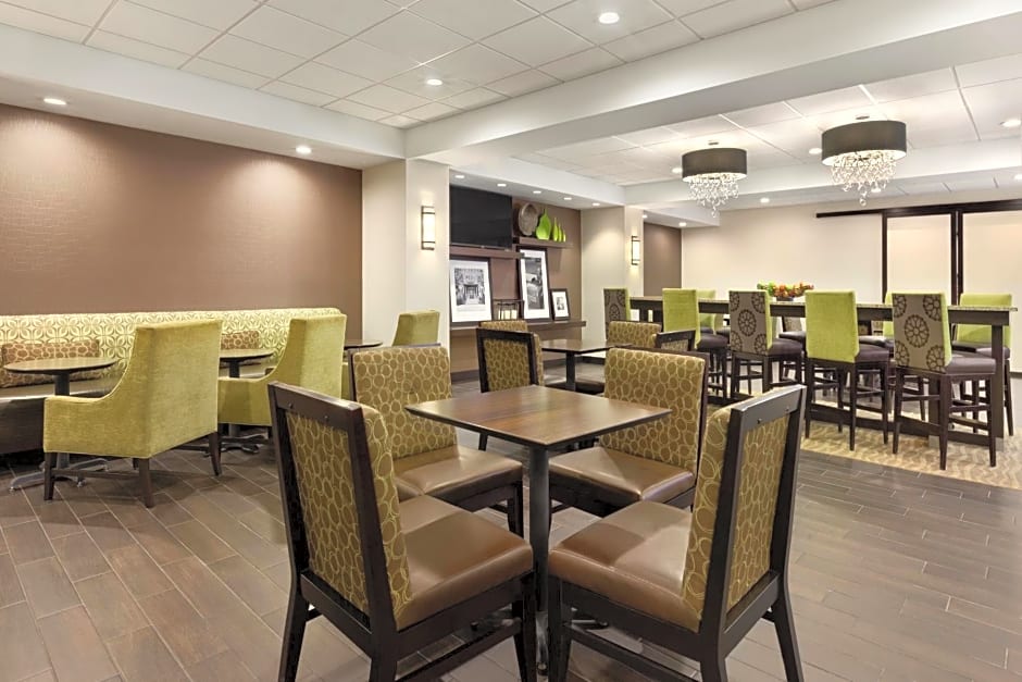 Hampton Inn Dover