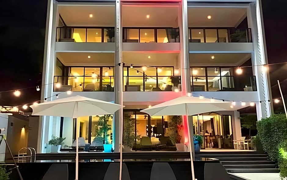 See Sea Villa Phuket