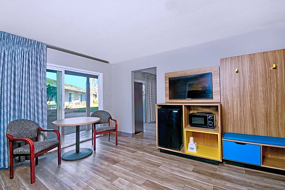 Days Inn by Wyndham Novato/San Francisco