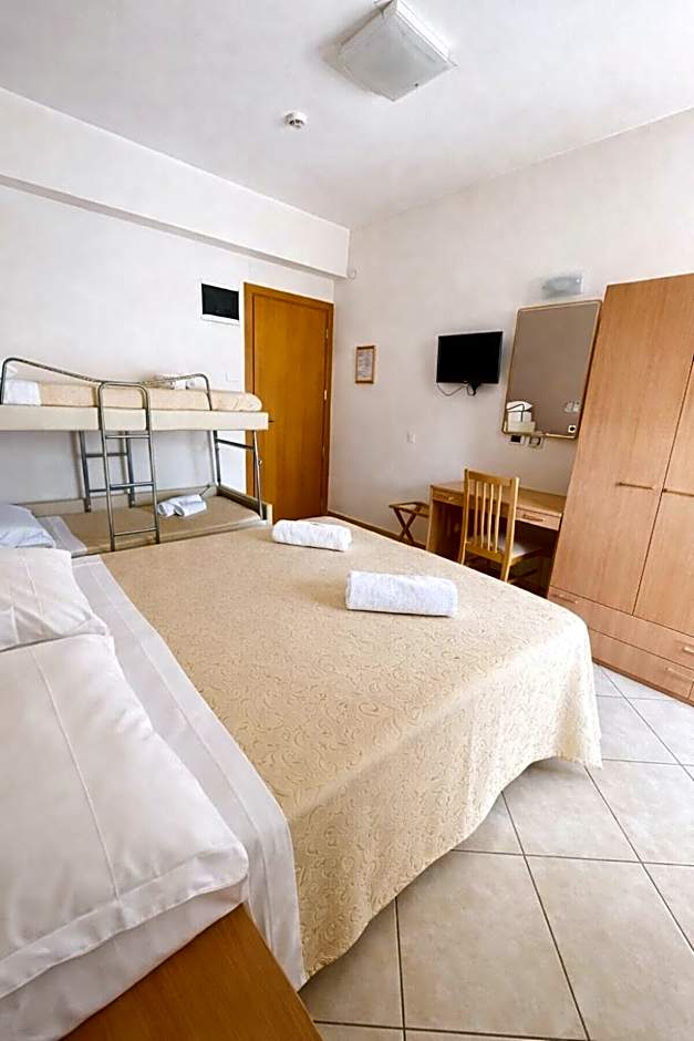 Hotel Favorita Easy Stay Room Only