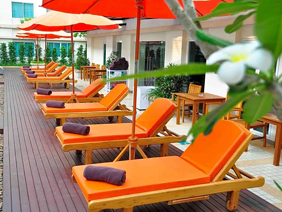 Avion Hotel
